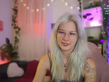 Emily webcam profile - Hungarian